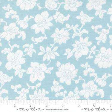 The Shores - Main Floral Sea Glass - 1 Cut FQ