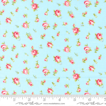 Ellie - Tossed Floral Blue