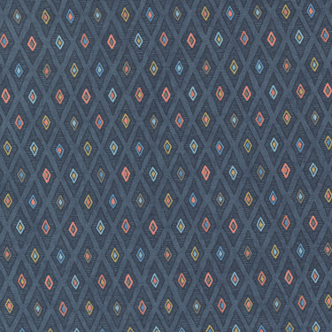 Nutmeg - Cosy Checks Evening