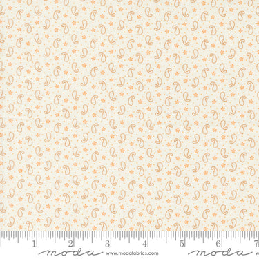 Denim and Daisies - Petite Paisley Daisy Nutmeg