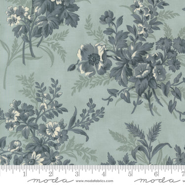 Breathtaking Blues - Bundle of 20 Fat Quarters With 2 Free - PRE-ORDER DUE SEPTEMBER