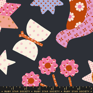 Ruby Star Society - Meadow Star - Applique Menagerie Soft Black - 1 Cut FQ