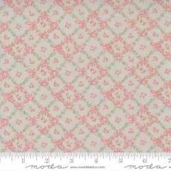 Cottage Linen Closet - Lattice Floral Pebble