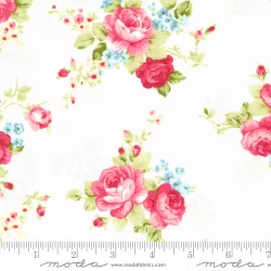 Ellie - Main Floral Off White - 1 Cut FQ