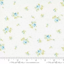 The Shores - Medium Floral White Linen - 1 Cut FQ 