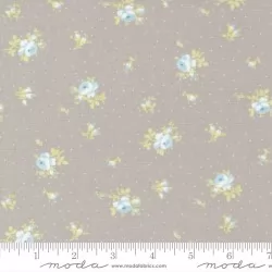 The Shores - Medium Floral Pebble