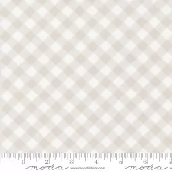 The Shores - Gingham White Pebble
