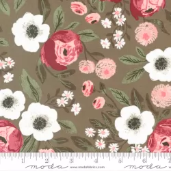 Lovestruck - Gardensweet Bramble - 1 Cut FQ