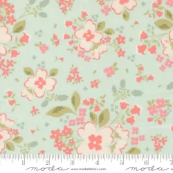 Sunbonnet - Pretty Petals Pale Blue